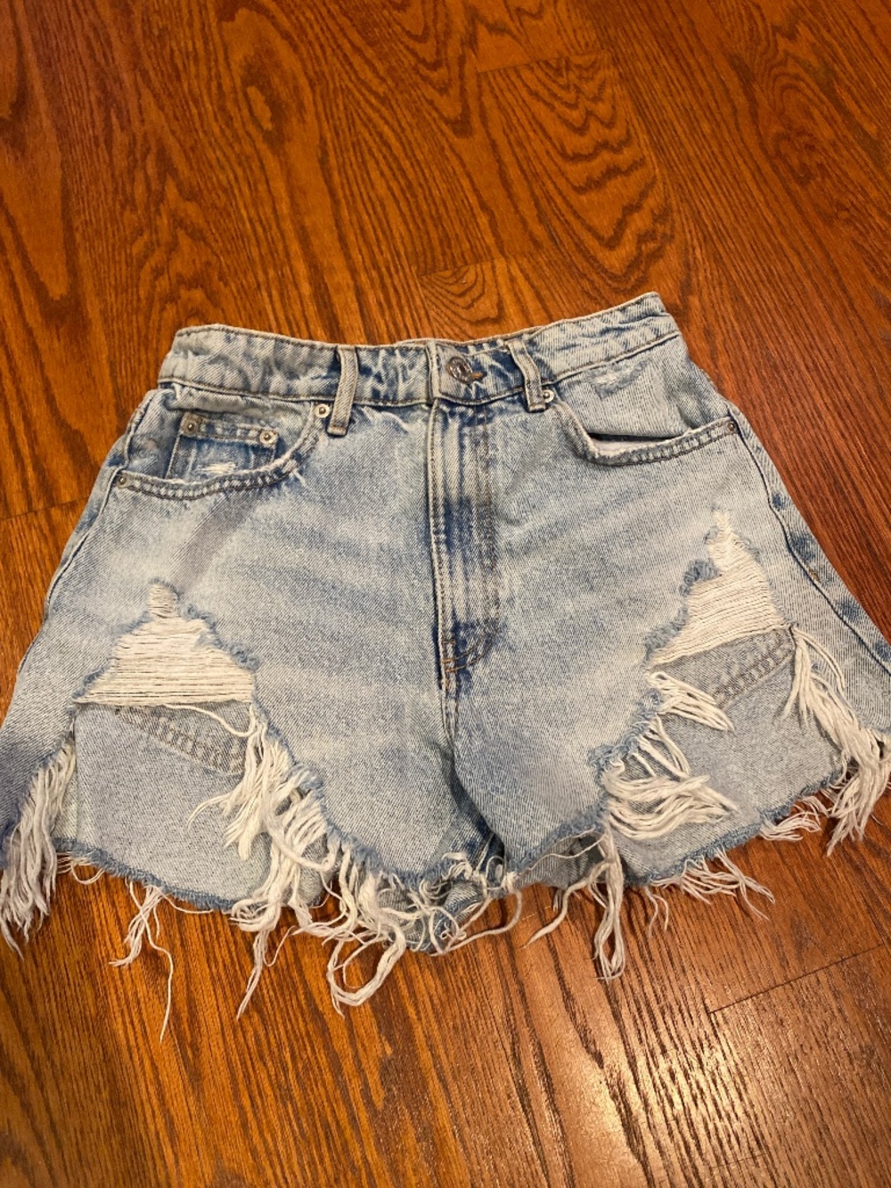 Zara light wash denim shorts